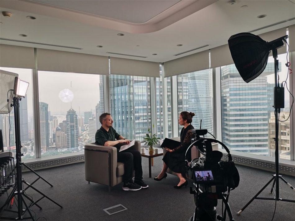 Hire Shanghai Videographer